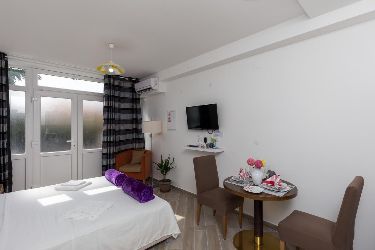 Apartment Jasmina ดูบรอฟนิก ภายนอก รูปภาพ